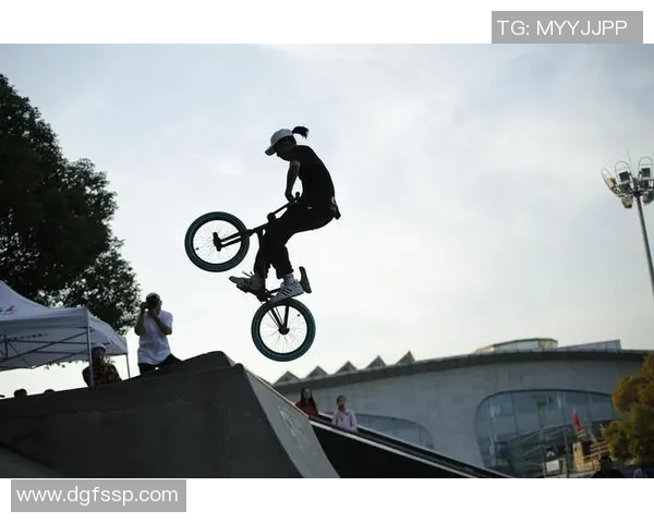 成都极限运动队心理素质变革引发热议探讨运动员心理健康与竞技表现的关系