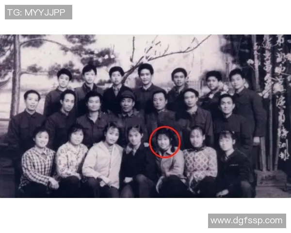 李芳专访：从青涩少女到篮球明星的成长之路与心路历程回顾