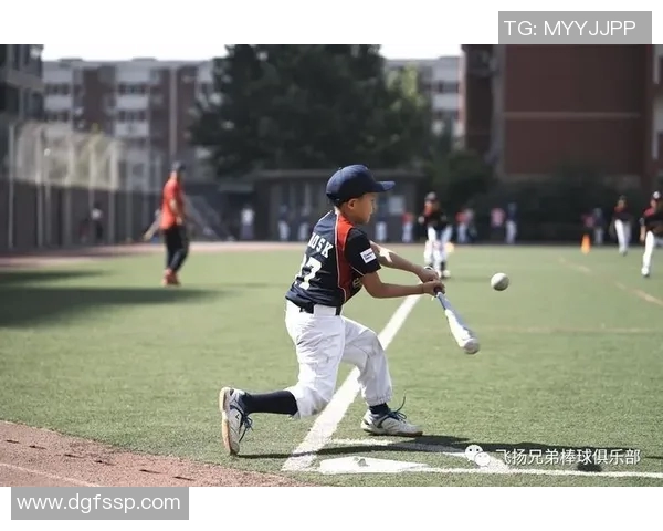 武汉羽毛球队的奋斗与荣耀：一段不平凡的突破之路纪实