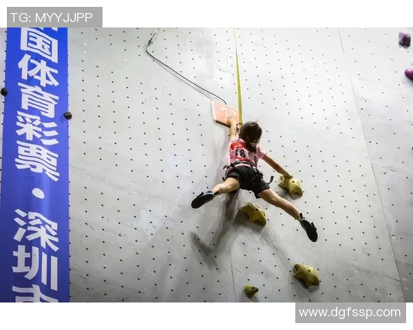 北京攀岩队创新边路渗透战术提升竞技水平的深度分析与探讨 北京攀岩队创新边路渗透战术提升竞技水平的深度分析与探讨