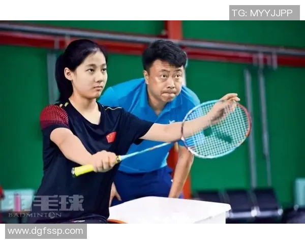 重庆羽毛球队与成都羽毛球队赛后复盘灵活性对比分析及战术启示 重庆羽毛球队与成都羽毛球队赛后复盘灵活性对比分析及战术启示